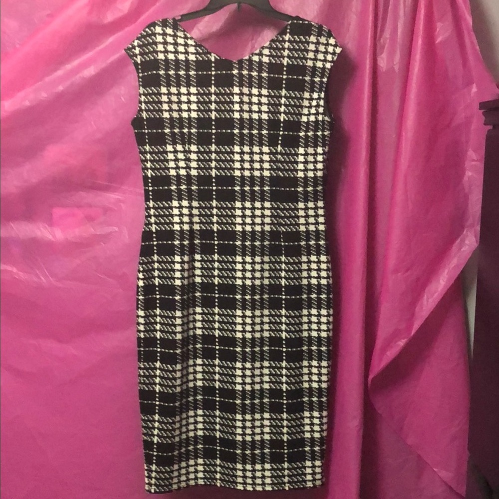 Black and white plaid Dress XL.